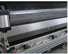 Computer-controlled water-based printing slotting die-cutting-gluing box linkage line